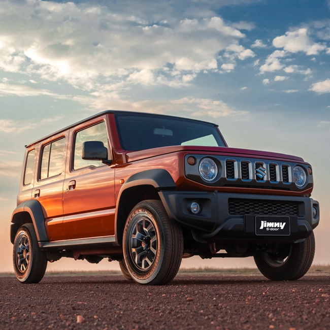 ENCHULA TU JIMNY 5 DOOR CON ESTOS ACCESORIOS